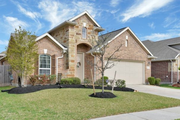 https://CrystalBeard.NewConstructionHomesForYou.com